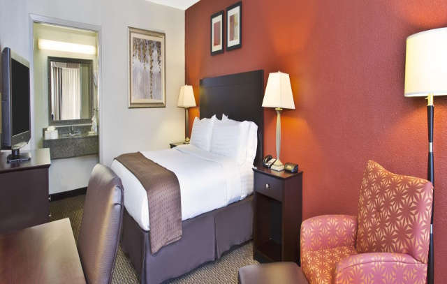 Hotel Rouge-south By Ihg 3*